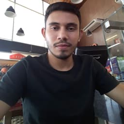 Max Oliveira